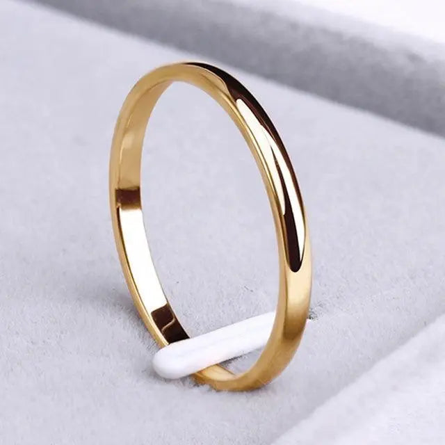 Minimalist Gold Polished Band Ring