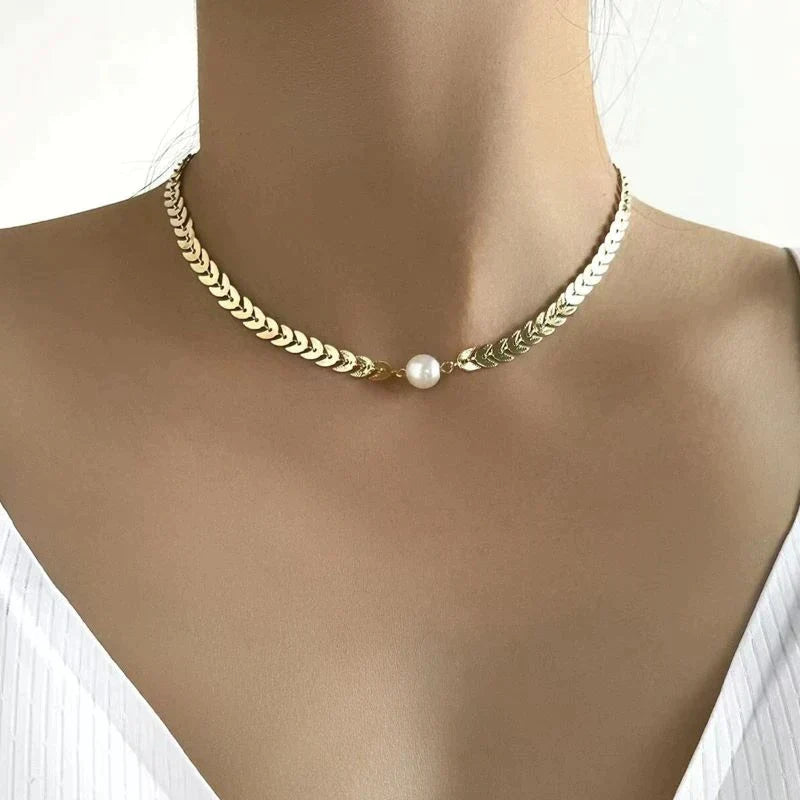 Gold Leaf Pearl Choker Necklace