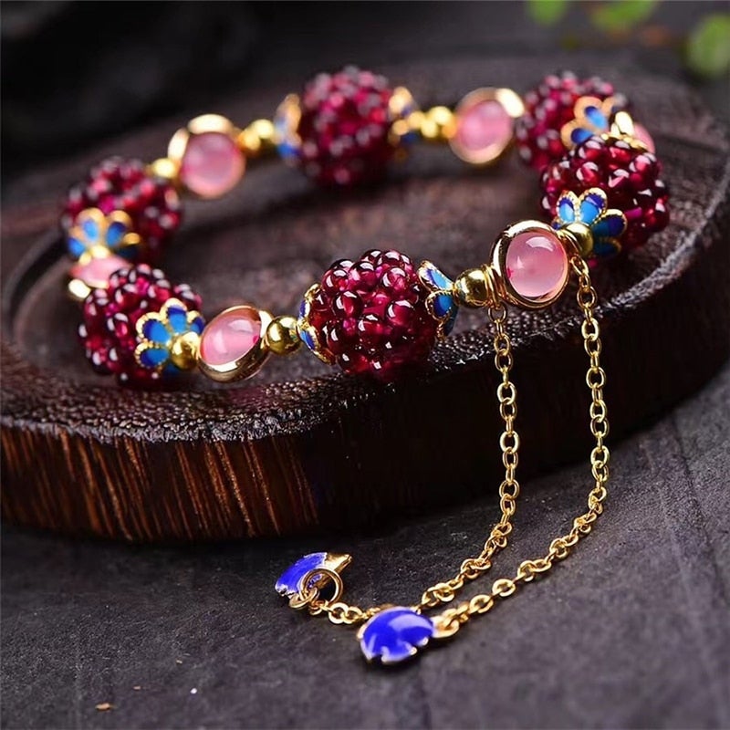 Vintage Garnet Stone Charm Bracelet