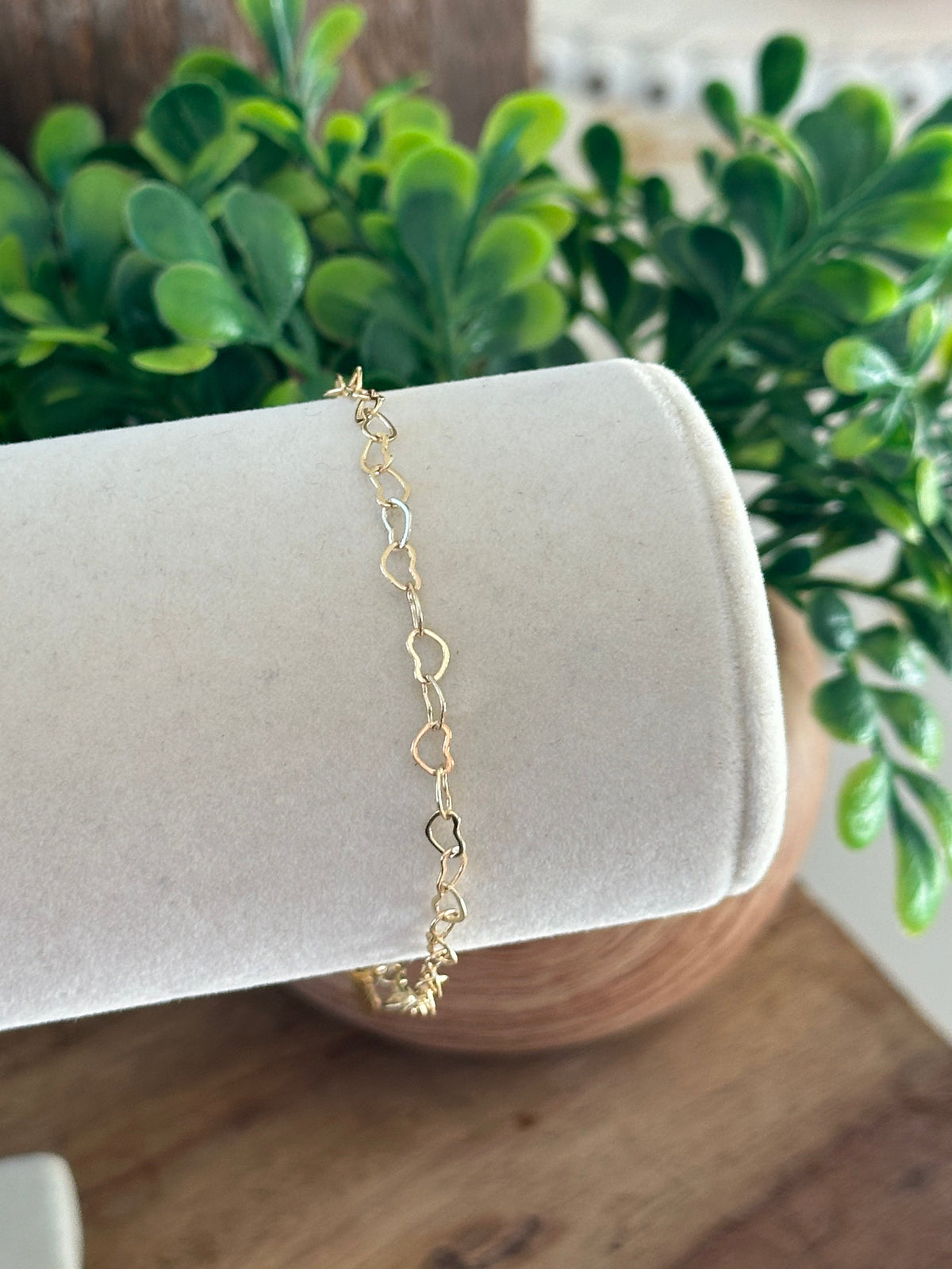 Mea Gold Heart Link Bracelet