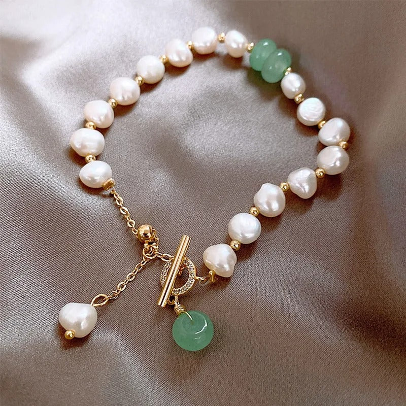 Vintage Pearl Green Stone Bracelet